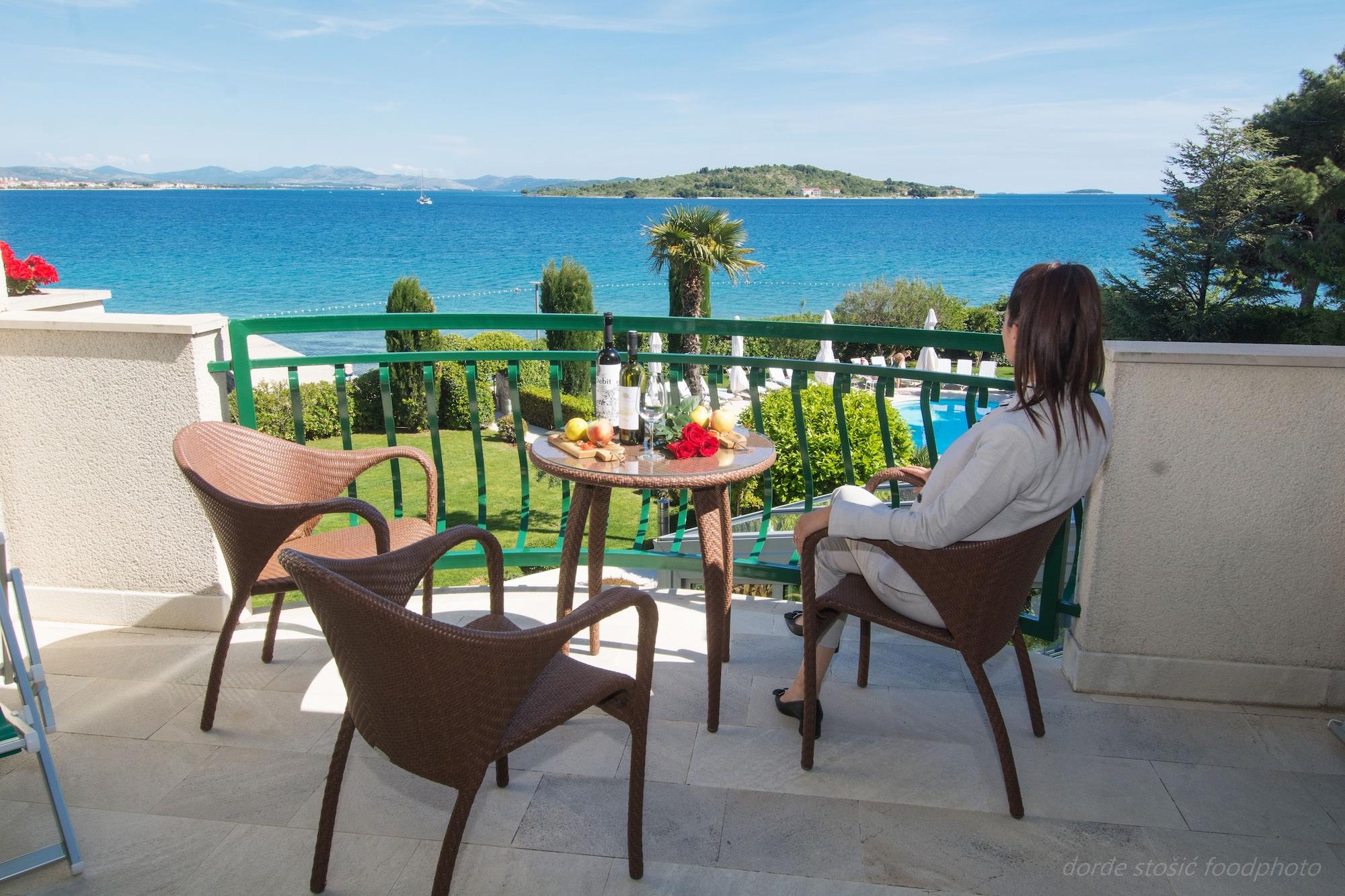 Hotel Villa Radin فوديس المظهر الخارجي الصورة