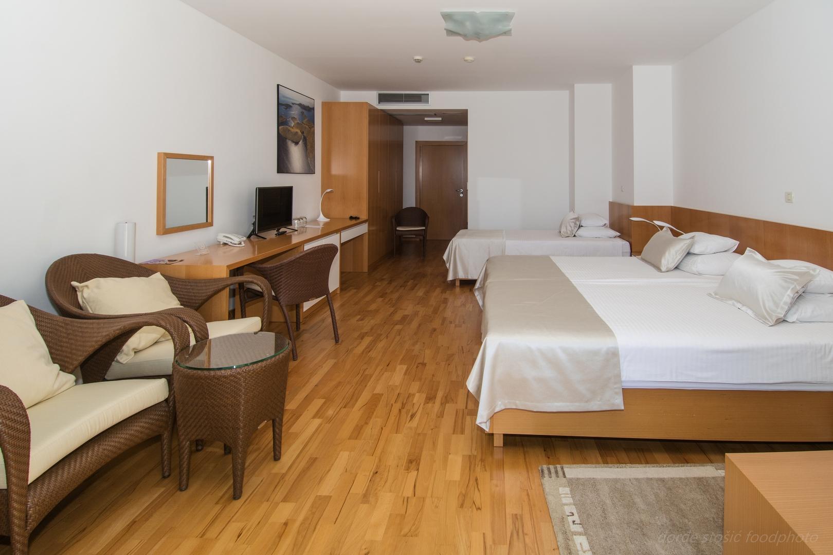 Hotel Villa Radin فوديس المظهر الخارجي الصورة