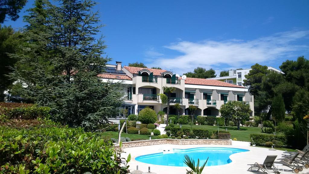 Hotel Villa Radin فوديس المظهر الخارجي الصورة