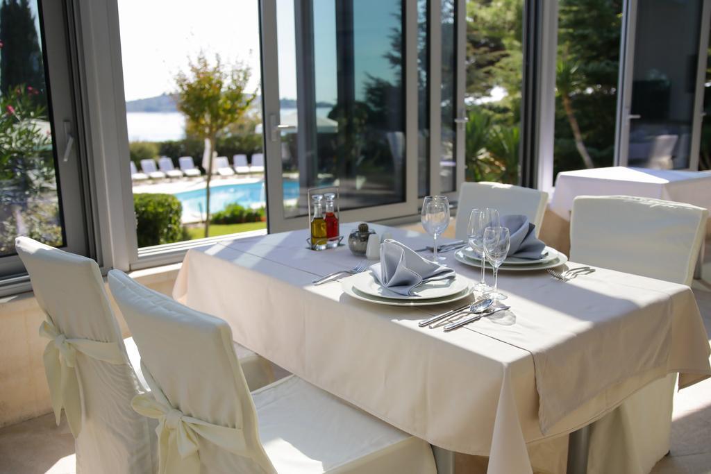Hotel Villa Radin فوديس المظهر الخارجي الصورة