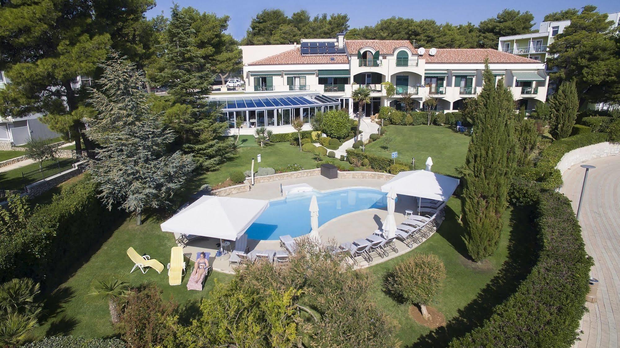 Hotel Villa Radin فوديس المظهر الخارجي الصورة