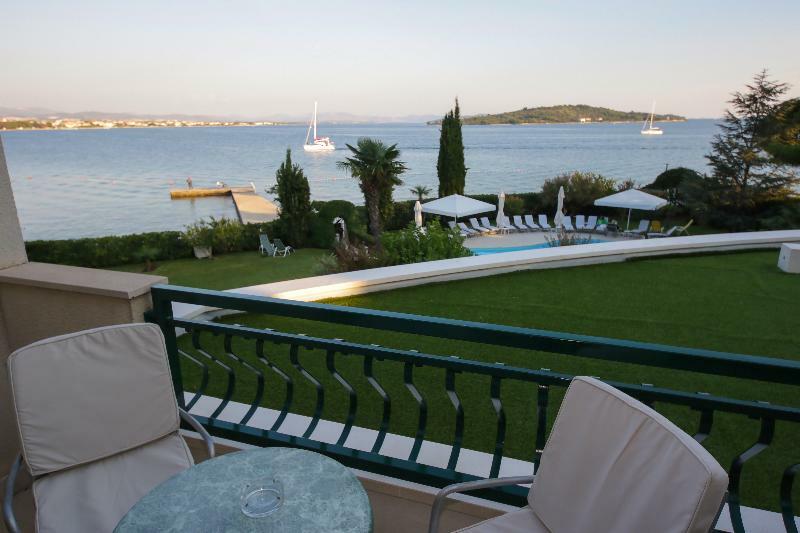 Hotel Villa Radin فوديس المظهر الخارجي الصورة