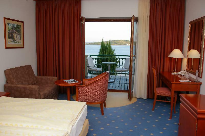 Hotel Villa Radin فوديس المظهر الخارجي الصورة